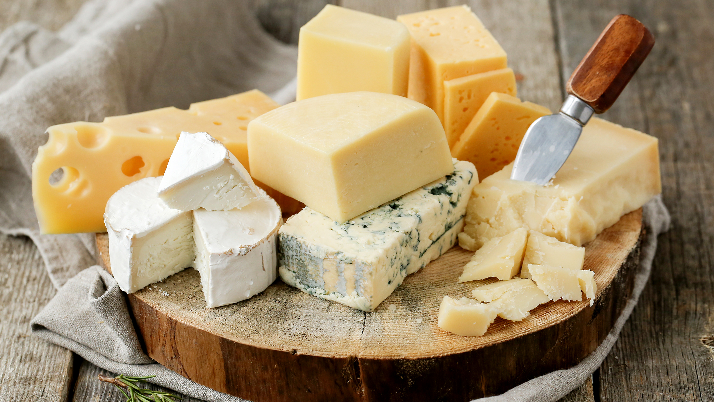 چند نکته مهم در مورد پنیر در طب سنتی