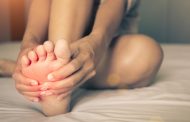 درمان داغ شدن کف پا در طب سنتی